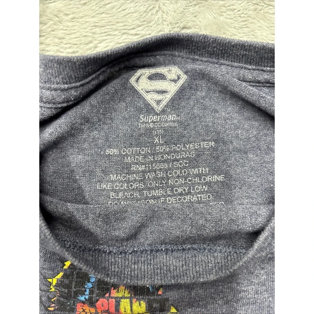 DC Comics SUPERMAN SUPER HERO MAN Of STEEL Word Puzzle Body TEE T Shirt MEN'S XL - Picture 4 of 9